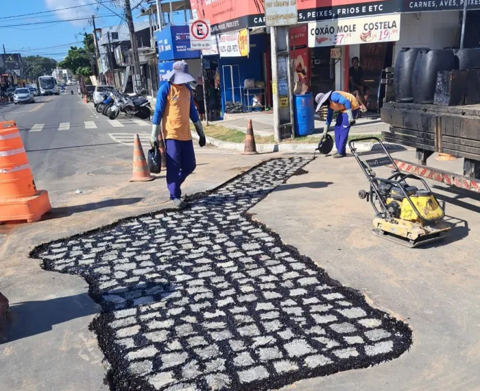 Prefeitura leva serviços da operação tapa-buraco a 24 bairros nesta quinta-feira
