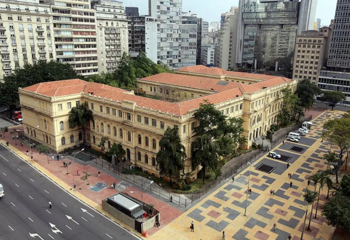 Secretaria de Educação de São Paulo define atribuição que valoriza desempenho e formação de professores