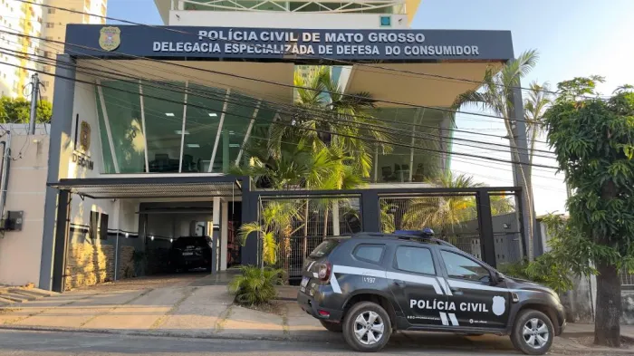 Polícia Civil prende dois investigados por fraudes em reformas de estofados em Cuiabá