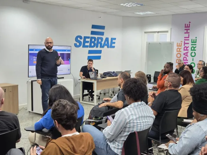 Procon-ES participa de encontro com lojistas do Centro de Vitória para fortalecer o diálogo sobre consumo