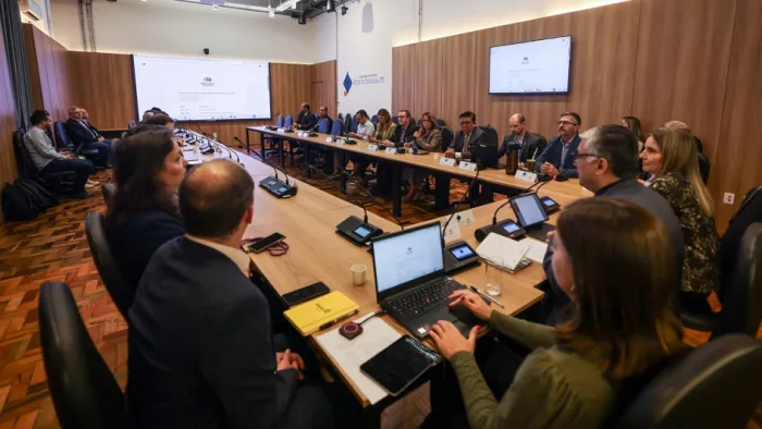 Governo e entidades econômicas reforçam parceria com Invest RS para alavancar economia gaúcha