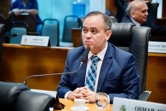 Deputado Catulé Júnior reafirmou o compromisso de seu mandato com o tema da segurança pública