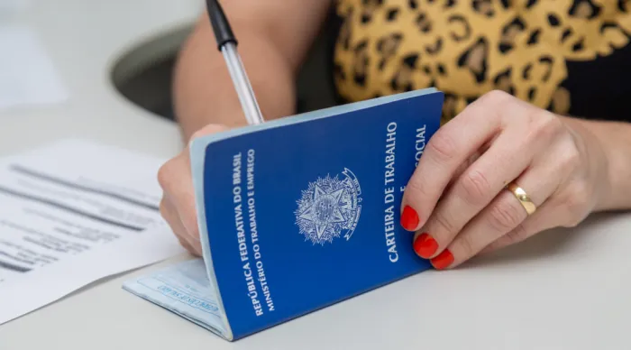 Sergipe tem segundo maior crescimento do Brasil no número de trabalhadores com carteira assinada