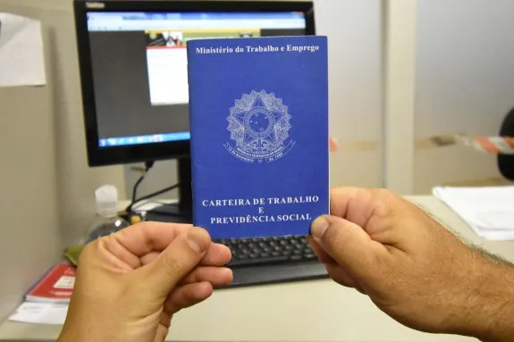 Atenção, munícipes! PAT de PG tem 50 vagas de empregos disponíveis