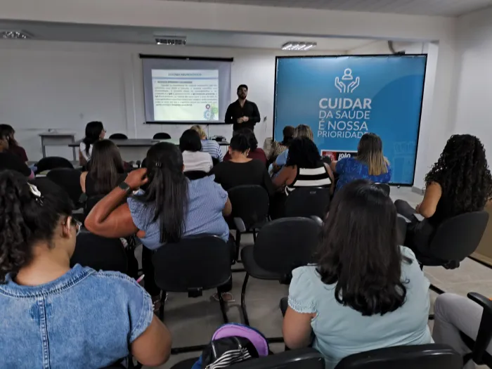 Prefeitura promove capacitação sobre sala de vacina para profissionais da Rede Municipal