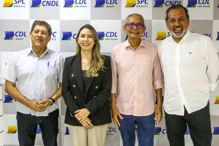Prefeitura de João Pessoa e CDL firmam parceria para preenchimento de empregos temporários