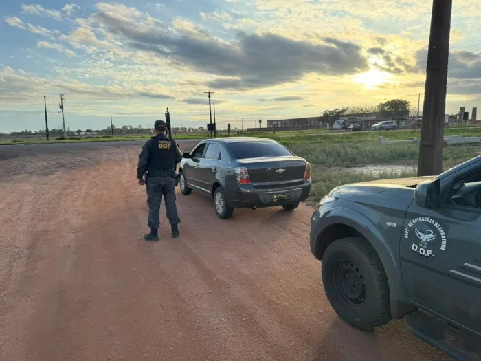 DOF recupera veículo furtado no Paraná que seria usado no contrabando