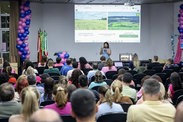 Em vento da Epagri, vice-governadora Marilisa Boehm incentiva servidores a cuidar da saúde