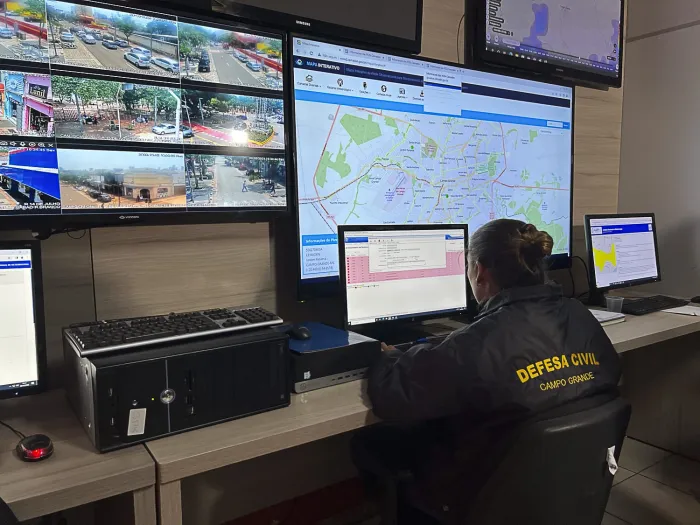 Defesa Civil alerta para queda de temperatura na Capital