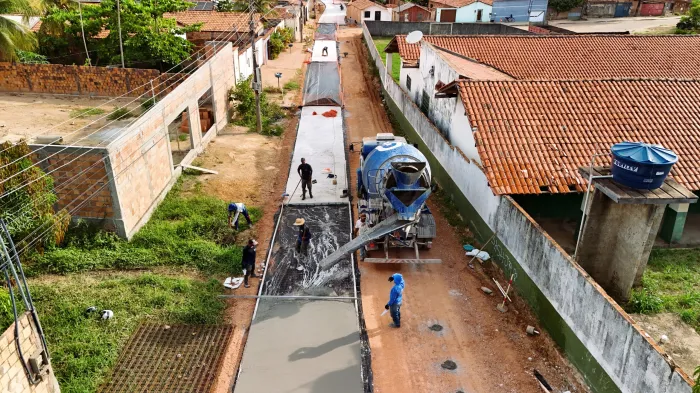 Ação Marabá: Folha 11 recebe pavimentação em concreto
