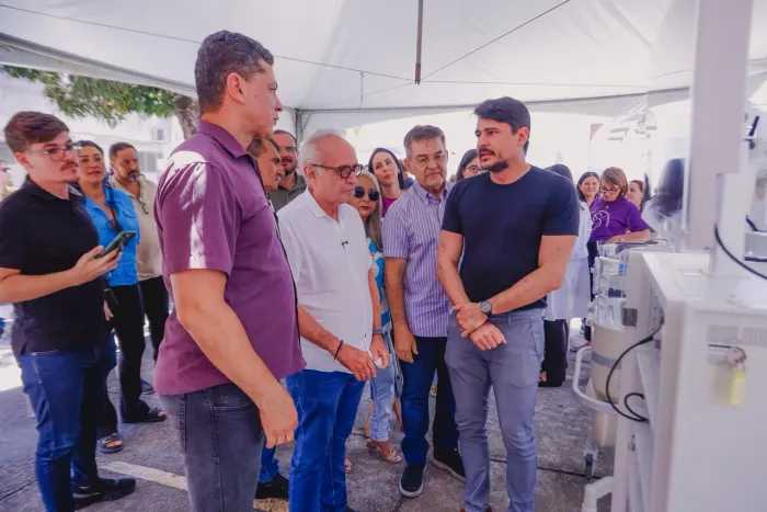 Cícero Lucena entrega novos equipamentos ao Instituto Cândida Vargas e reforça assistência a bebês prematuros