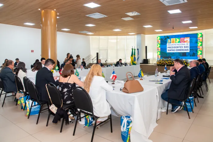 Jucema destaca boas práticas em modernização e transparência durante Encontro Nacional de Juntas Comerciais