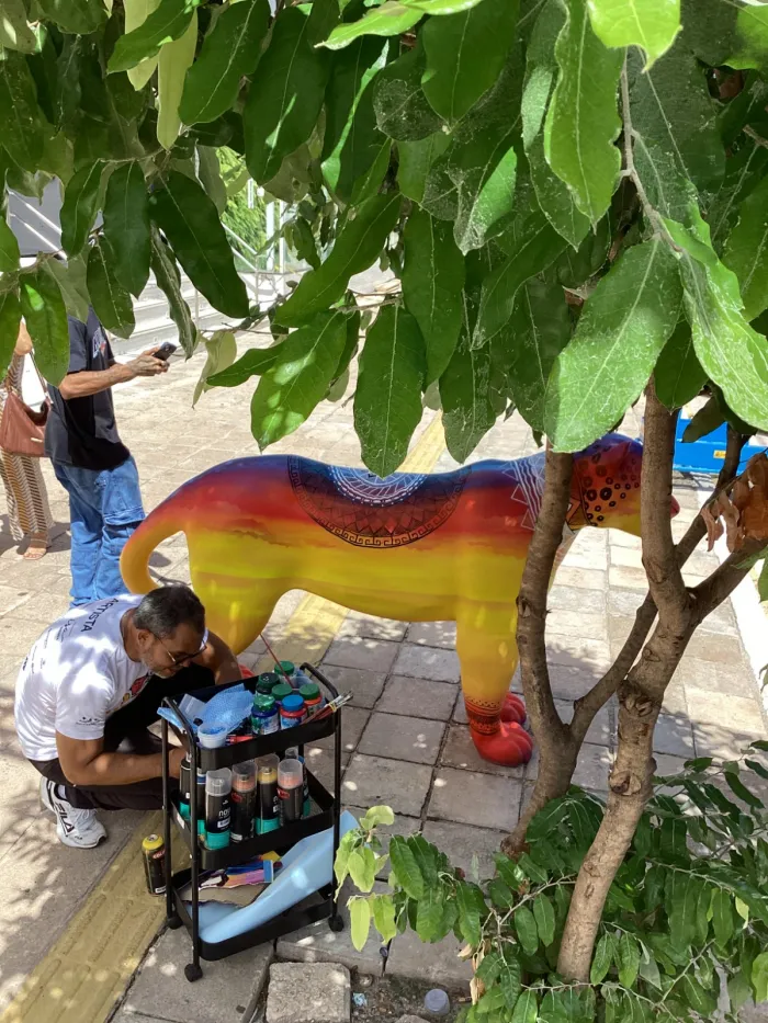 Cultura: Artista marabaense, Bino Sousa leva arte e ancestralidade amazônica à Jaguar Parade Belém 2025