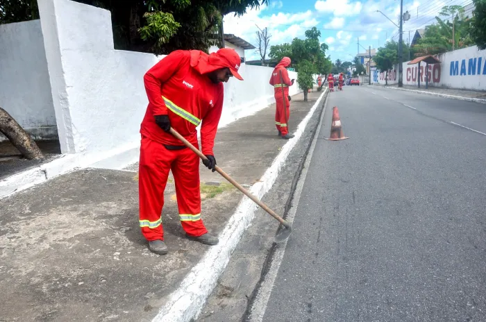 Emlur intensifica ações de conservação e coleta domiciliar nos bairros da Capital