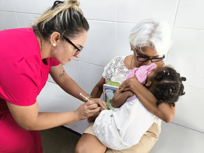 Prefeitura de João Pessoa realiza atualização da caderneta de vacinação em CMEIs da Capital
