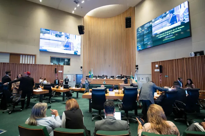 Plenário aprova remissão de IPTU a clubes sociais e esportivos