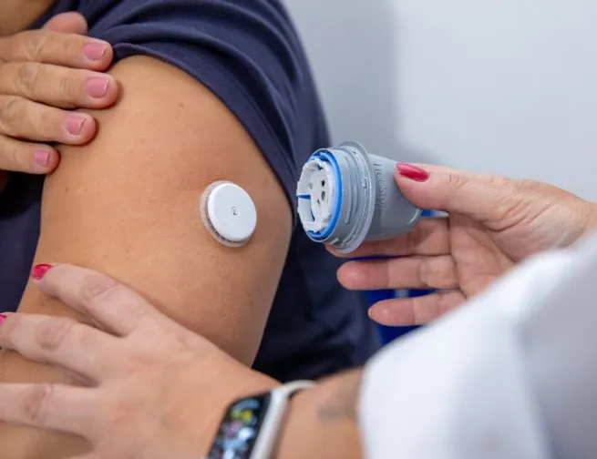 São Sebastião se destaca com pioneirismo na entrega do Freestyle Libre e tratamento do diabetes