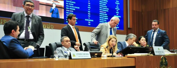 Iracema Vale destaca ações voltadas à saúde do homem e anuncia campanha ‘Novembrinho Azul’