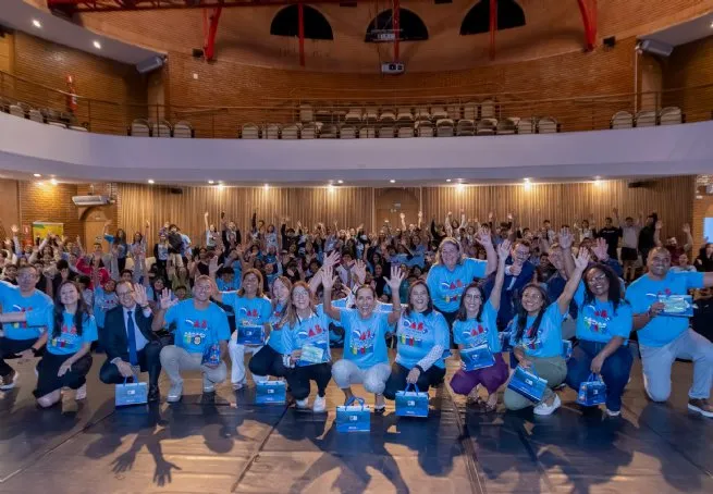 Projetos da OAB e do Judiciário formam mais de 220 alunos da rede municipal