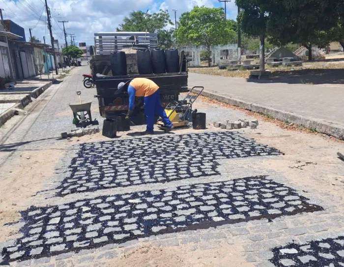 Prefeitura leva serviços da operação tapa-buraco para 31 bairros nesta quarta-feira