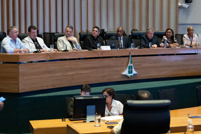 Câmara discute recomposição de gratificação para servidores federais cedidos à secretaria de Saúde