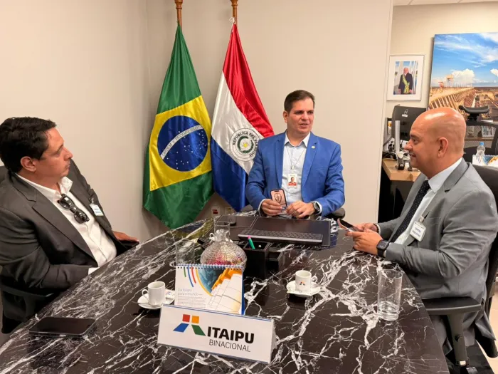Secretário apresenta projetos implantados pela Sedest e faz imersão em experiências exitosas de Foz do Iguaçu