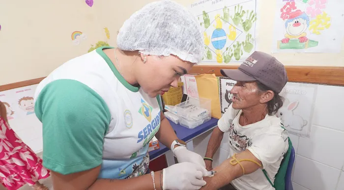 Lacen leva exames e serviços de saúde pública ao ‘Sergipe é aqui’ em Siriri