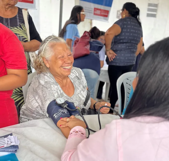 Moradores do Valentina são beneficiados com os serviços da Caravana do Cuidar