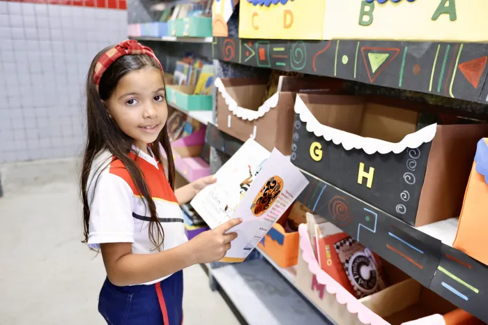 Prefeitura de João Pessoa celebra Dia Nacional da Alfabetização com avanços nos índices educacionais