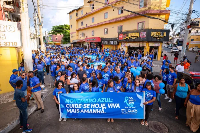 Caminhada do Novembro Azul mobiliza grande público masculino em Lauro de Freitas