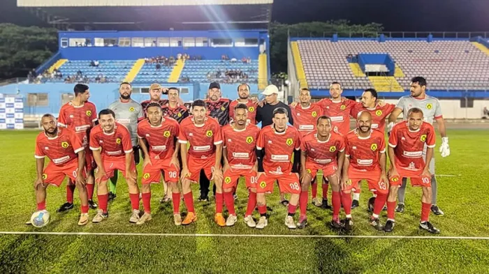 Liga dos Boleiros define primeiro finalista da Taça 2 de Dezembro
