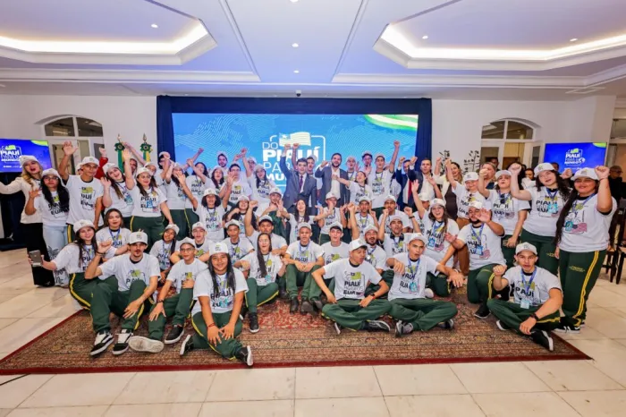 Em recepção aos alunos que farão intercâmbio, governador anuncia que o Seduckathon passa a se chamar “Do Piauí para o Mundo”