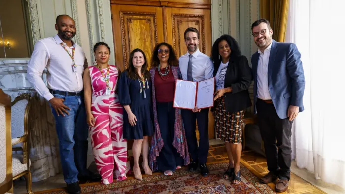 No Palácio Piratini, governador recebeu referências na área e discutiu importância da luta antirracista -Foto: Vitor Rosa/Secom