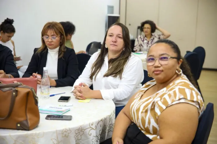 Seduc fortalece gestão escolar para melhoria de resultados educacionais com formação de diretores