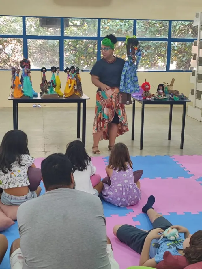 Tarde Encantada deste sábado terá contação de histórias com a arte-educadora Marza de Souza