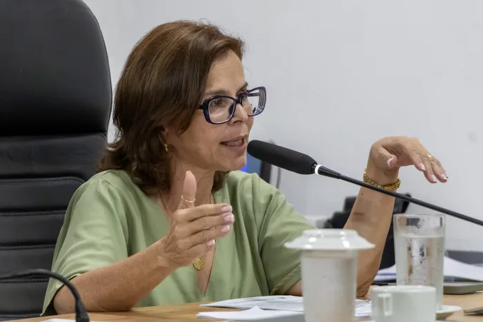 Enfermeira Maria Angela solicita identificação na cor branca para pacientes oncológicos no Sistema de Saúde de São Sebastião