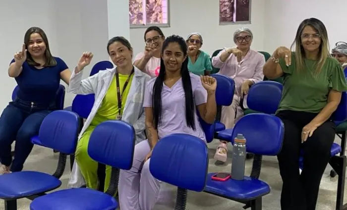 Profissionais do Complexo Hospitalar de Mangabeira participam de curso de Libras para acolhimento de pacientes surdos