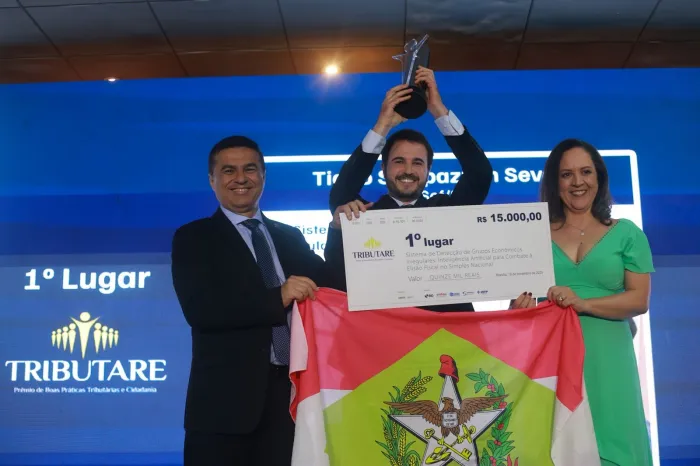 Projeto de inteligência fiscal da Fazenda/SC conquista primeiro lugar no Prêmio Tributare 2025