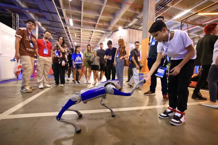 Com o tema Inteligência Artificial Aplicada ao Dia a Dia, o evento segue até 23 de novembro (Fotos: Adalberto Ruchelle e Walter Folador)