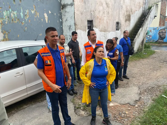 Prefeitura segue mobilizada, neste sábado (22), no apoio à população atingida pelas fortes chuvas