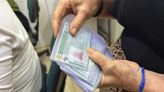 Detran agiliza processo de emissão de CNHs para que todas as carteiras pendentes sejam entregues aos condutores