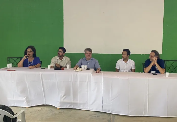 Governo do Espírito Santo debate futuro da Foz do Rio Doce com lideranças locais