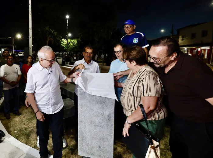 Cícero Lucena entrega praça, projeta iluminação 100% LED e celebra mais de R$ 18 milhões em obras no Funcionários II