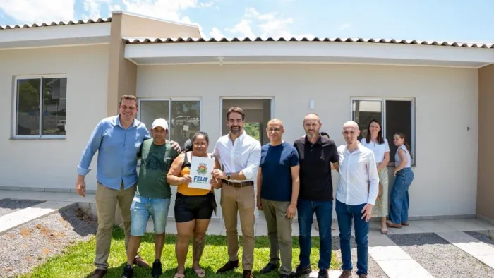 Alegria deu tom de celebração à cerimônia para entrega de moradias em Feliz -Foto: Mauricio Tonetto/Secom