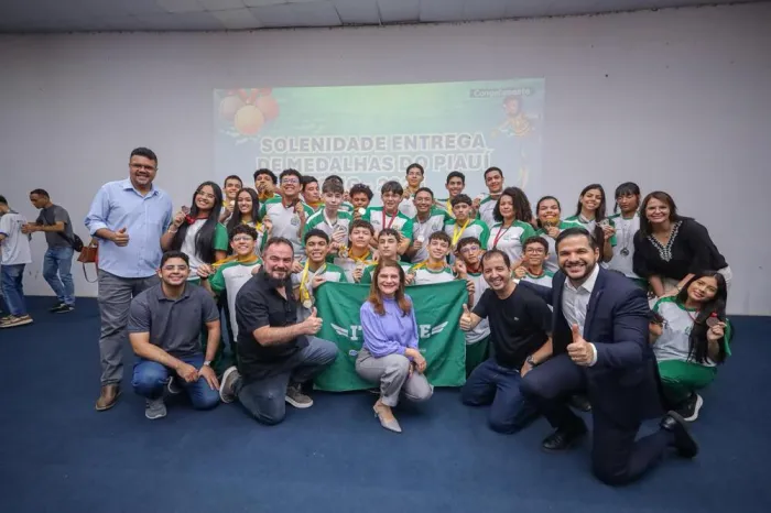 Estudantes piauienses são destaque na premiação da Olimpíada Brasileira de Ciências 2025