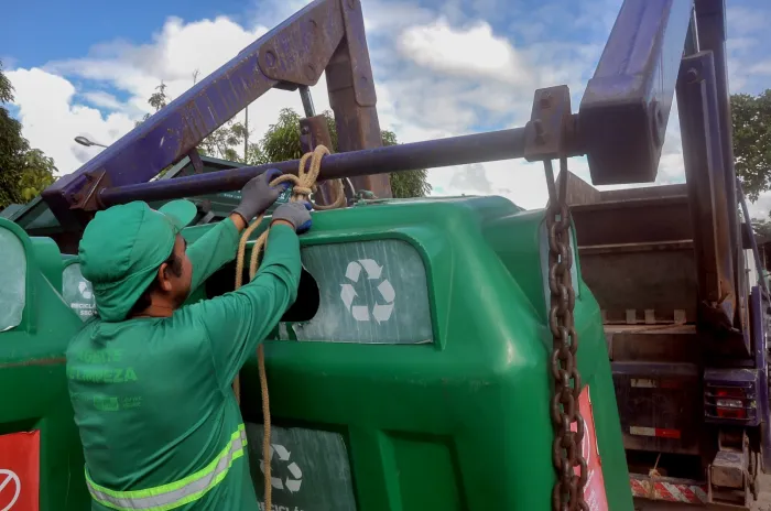 Emlur monta operação especial de limpeza para a Romaria de Nossa Senhora da Penha