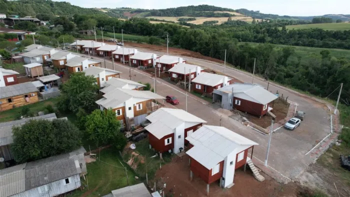 Moradias foram entregues para dez famílias em Novo Tiradentes -Foto: Alex Gemaque/Ascom Sehab