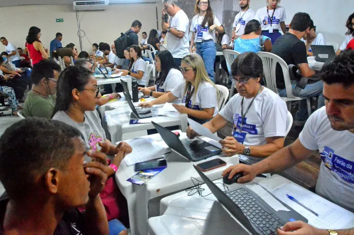 Regra de Proteção garante manutenção temporária no Bolsa Família após emprego formal