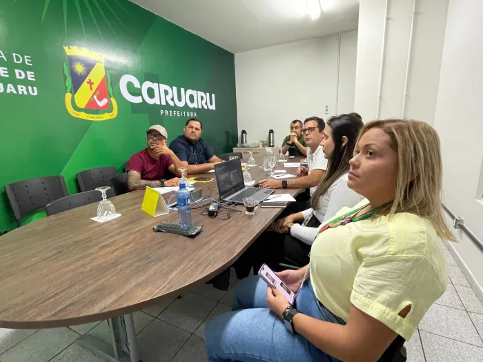 AMC recebe representantes do município de Palmares e apresenta modelo de trabalho no trânsito de Caruaru