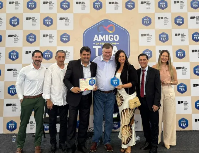 Fundass recebe Selo ‘Amigo da Pessoa com TEA’ por projeto de inclusão nas Oficinas Culturais